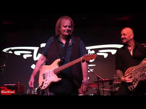 WALTER TROUT •