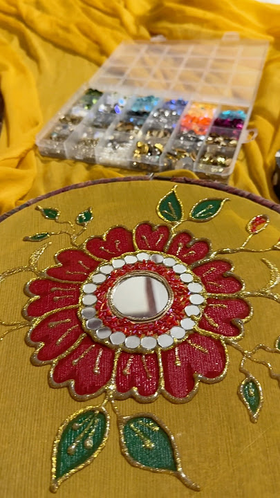 Fancy handmade motif on chiffon dupatta with fabric paints #handmade