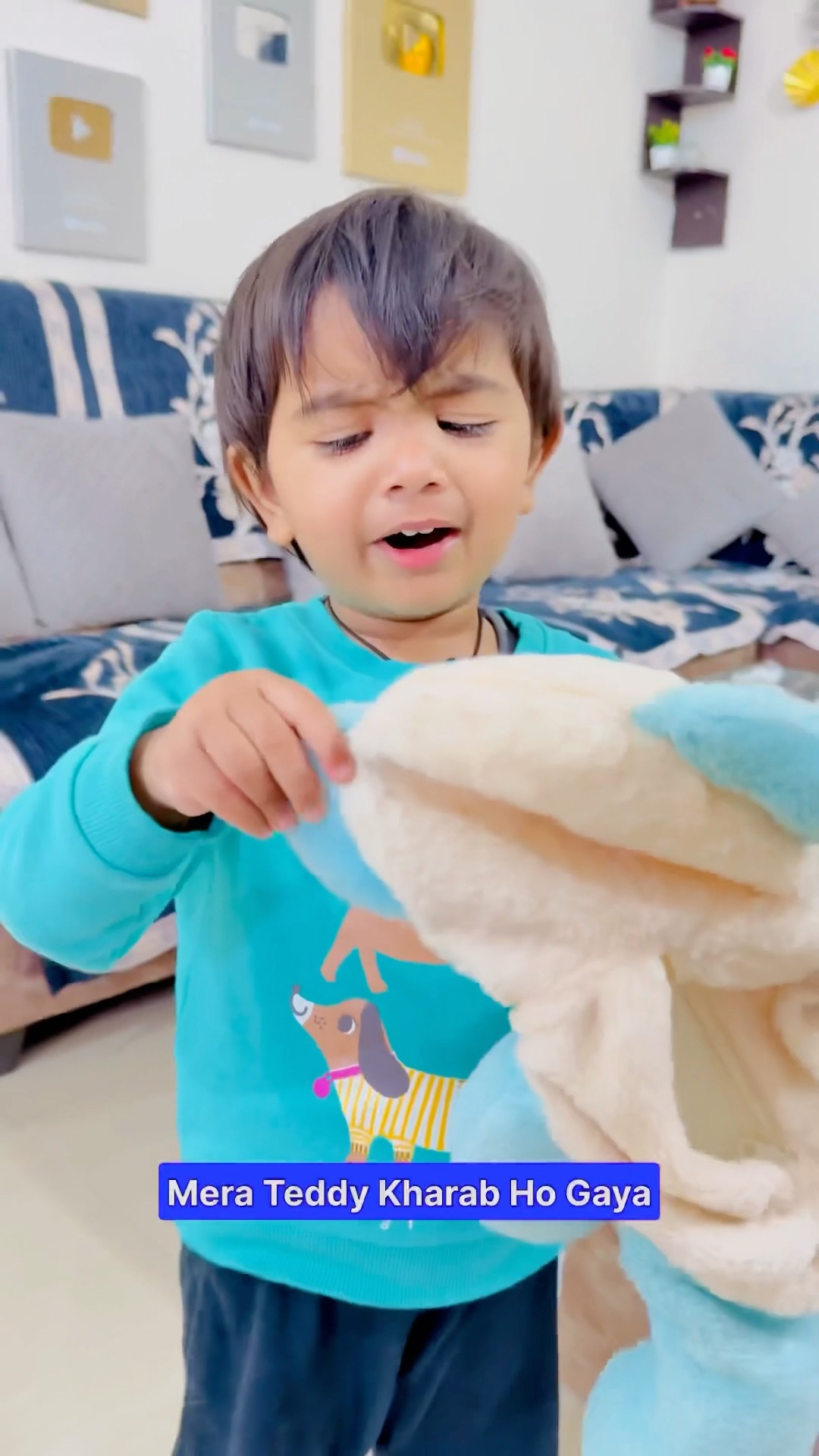 Mummy ne naya de dia ?