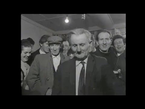 &rsquo;Battering&rsquo; Set Dance, Co. Clare, Ireland 1971