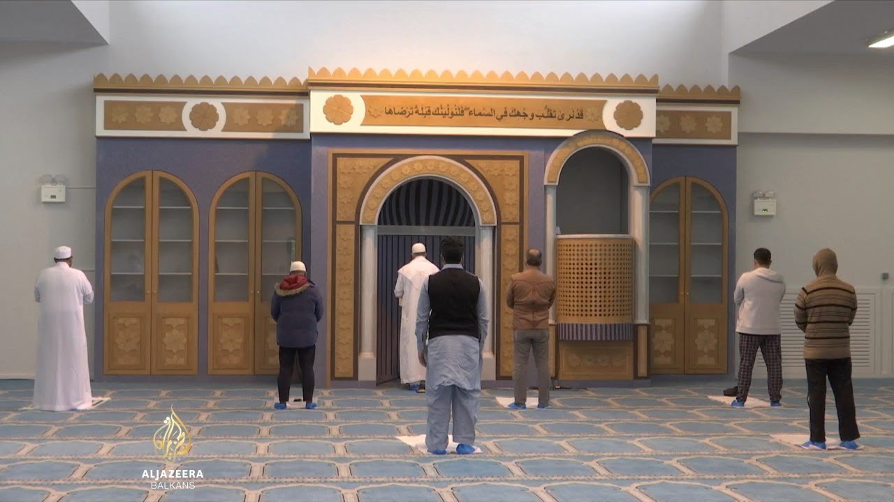 أول صلاة في المسجد الجديد في أثينا