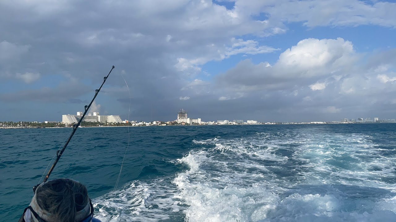 Deep sea fishing in Cancun YouTube