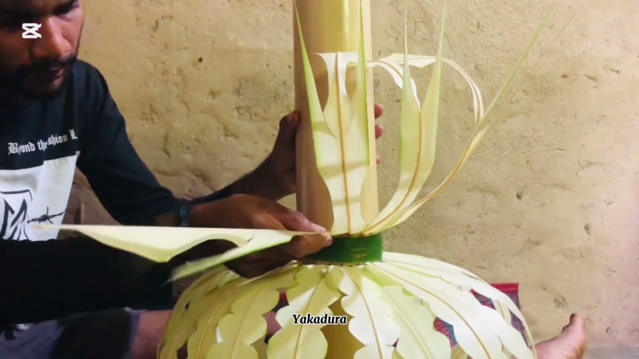 ගොක්කොල පුන්කලසක් නිර්මාණය කරමුද ? | ගොක් පුන්කලස 🌴🤍 | #coconut #coconutleaves #handwork #flowers 