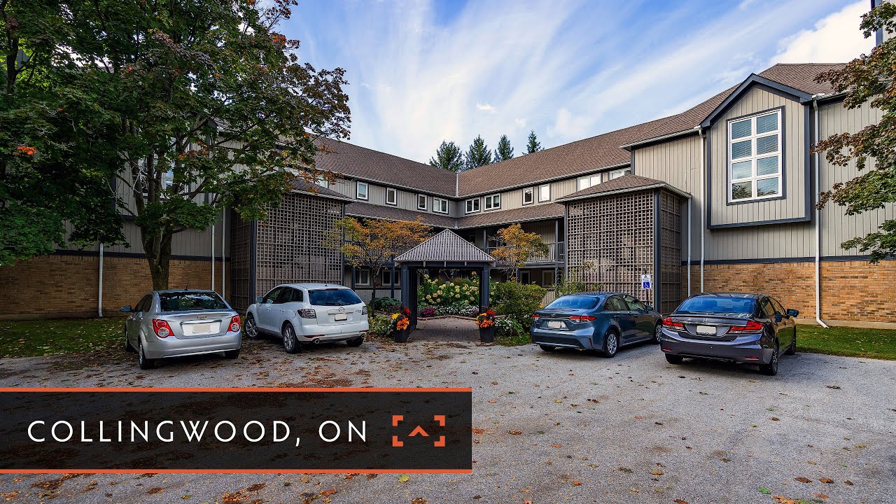 Johnston Park Avenue, Collingwood, Ontario