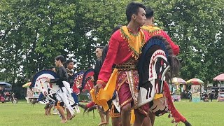 Tari Ebeg banyumasan Di Lapangan Berkoh