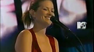 Dido | White Flag | live at MTV VMALA 2003