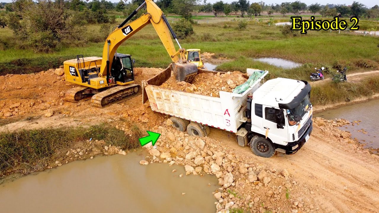 Ep2! Dump truck 22-ton Bulldozer Komatsu D65px push Soil delete canal water, Replaced by dozer D31..