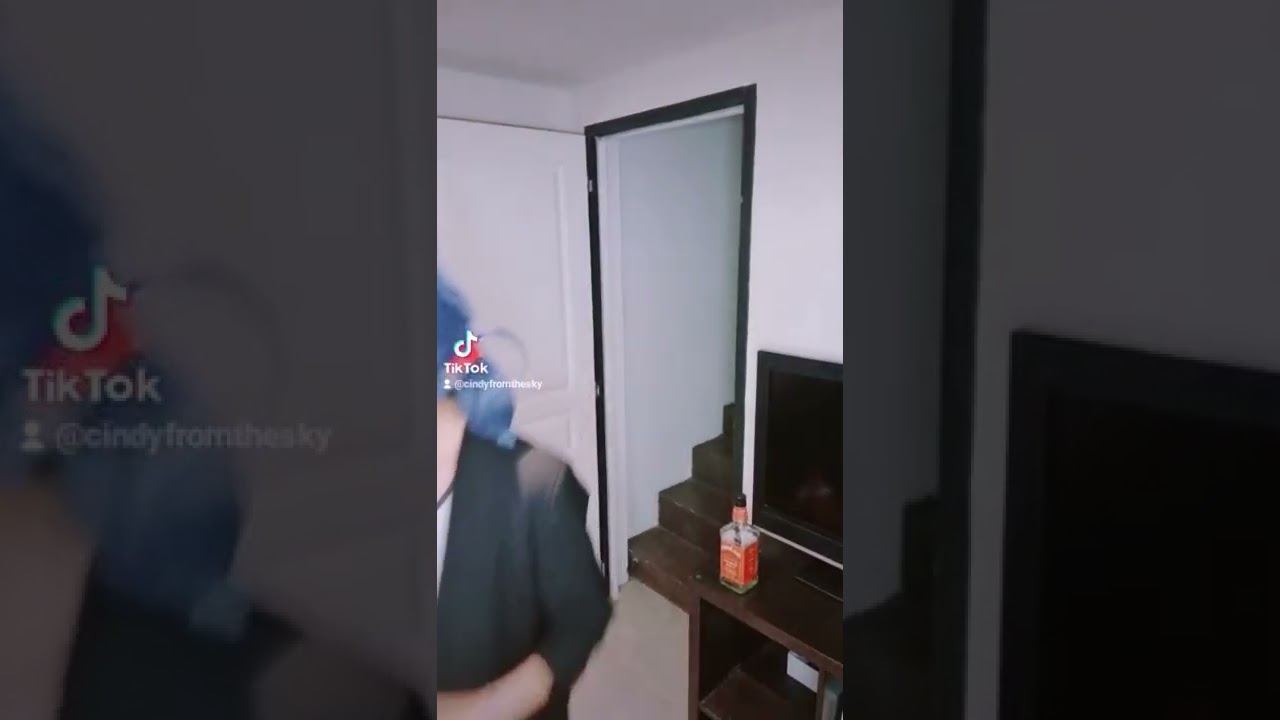 Look Luka, it's Marinette! 😱🤩 