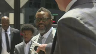 Mayor Johnson heads to City Hall for open house right after inauguration