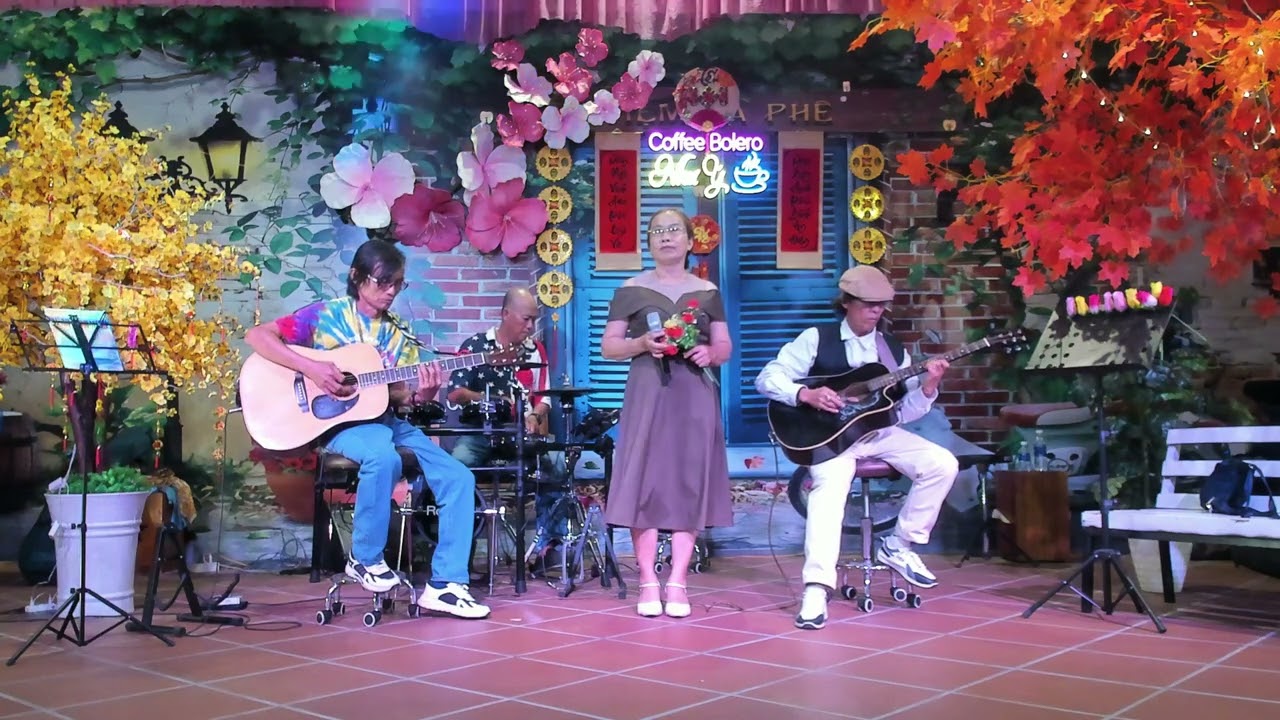 Mưa đêm tỉnh nhỏ (Mưa đêm tỉnh lẻ) -  Sáng tác: Hà Phương & Anh Việt Thanh  - Trình bày : Trần Thủy