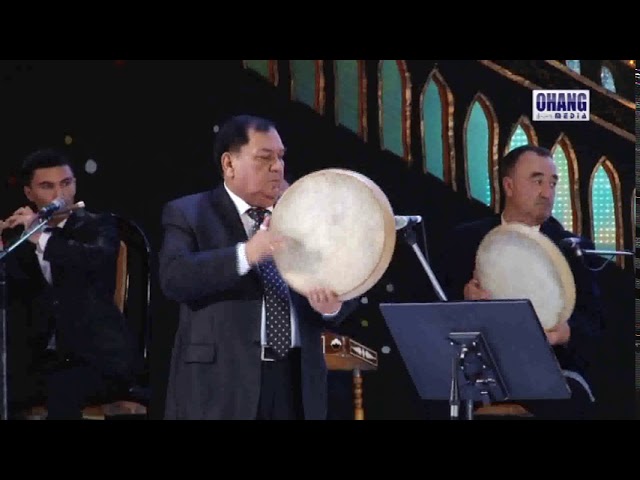 Qirolicha va Tarzan porno Yetuk ayol bilan porno tasodifiy jinsiy aloqani tomosha qiling