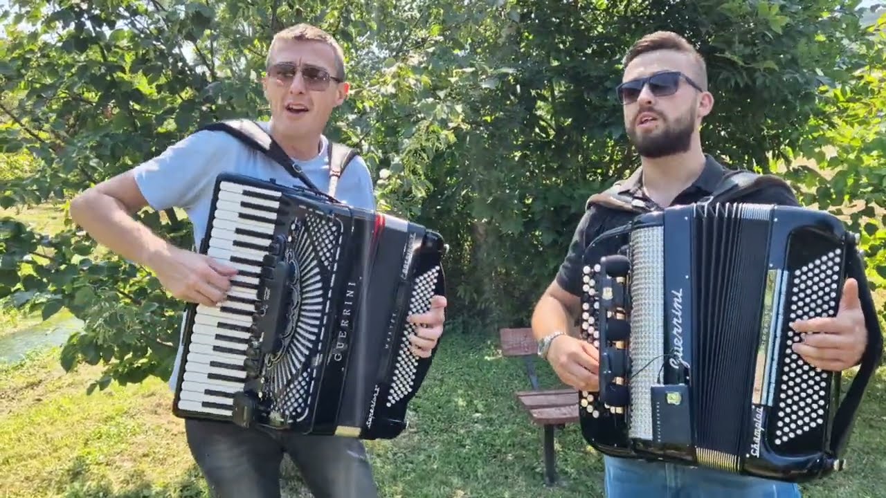 Moma Krstić -Kad u jesen lišće žuti(telefonski snimak)