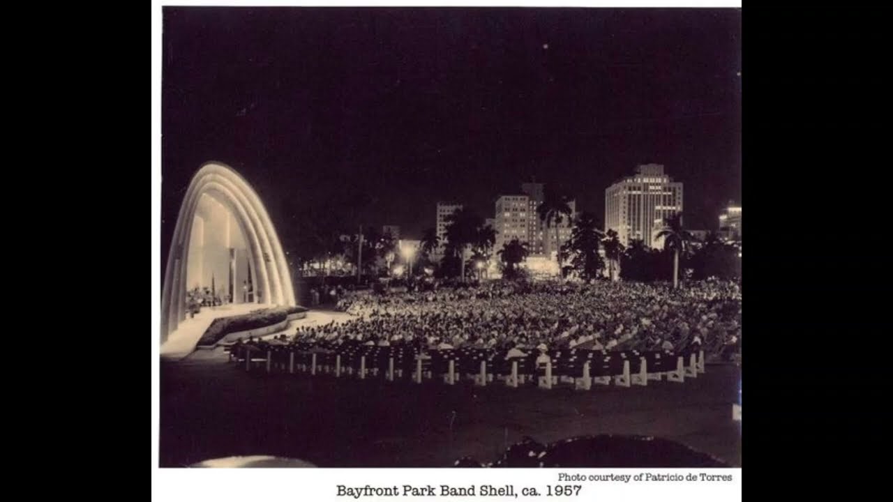 Evolution of Biscayne Boulevard and Downtown Miami, 1898 through the 1980s