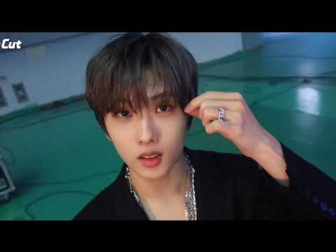 [NCT 지성] 지성아..진짜 너무 잘생겼다 진짜