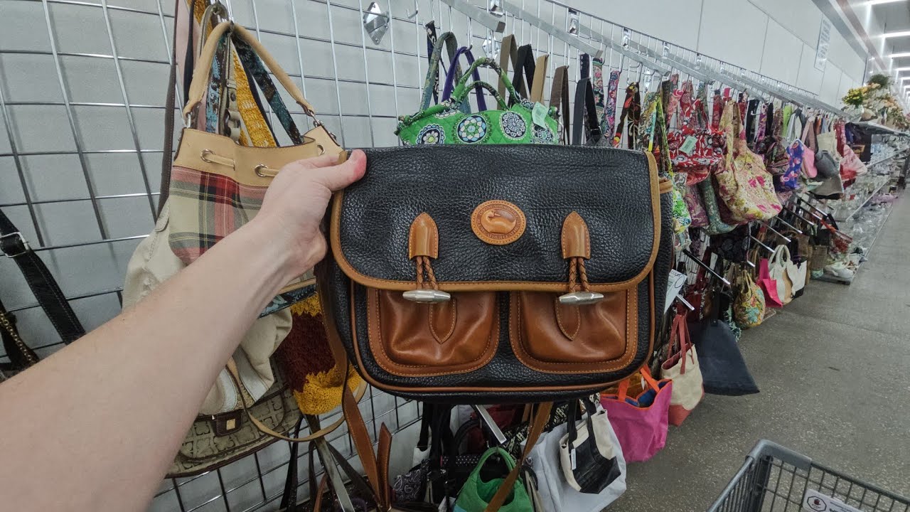 CAN'T GET ENOUGH! DESIGNER PURSE HEAVEN! Red, White & Blue! Thrift