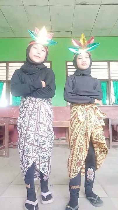 Bikin trend pas mau tampil di sekolah aku nari domba kuring