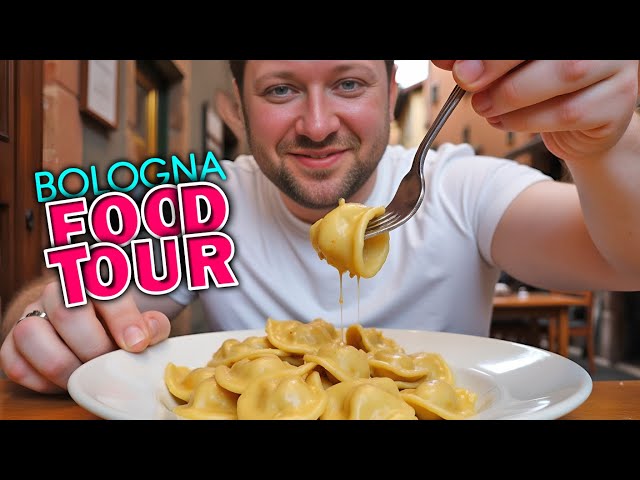 Travel vlog - Your Bologna Food Guide - Local Italian Dishes & Best Restaurants