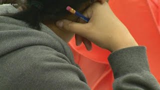 Bexar County teen moms learn they're not alone