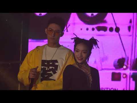황징위 黃景瑜  20171224 상해생일회 09- 我的新衣 feat. VAVA