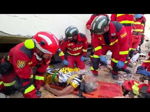 Death toll in Venezuela quakes tops 1,400 as rescue ramps up