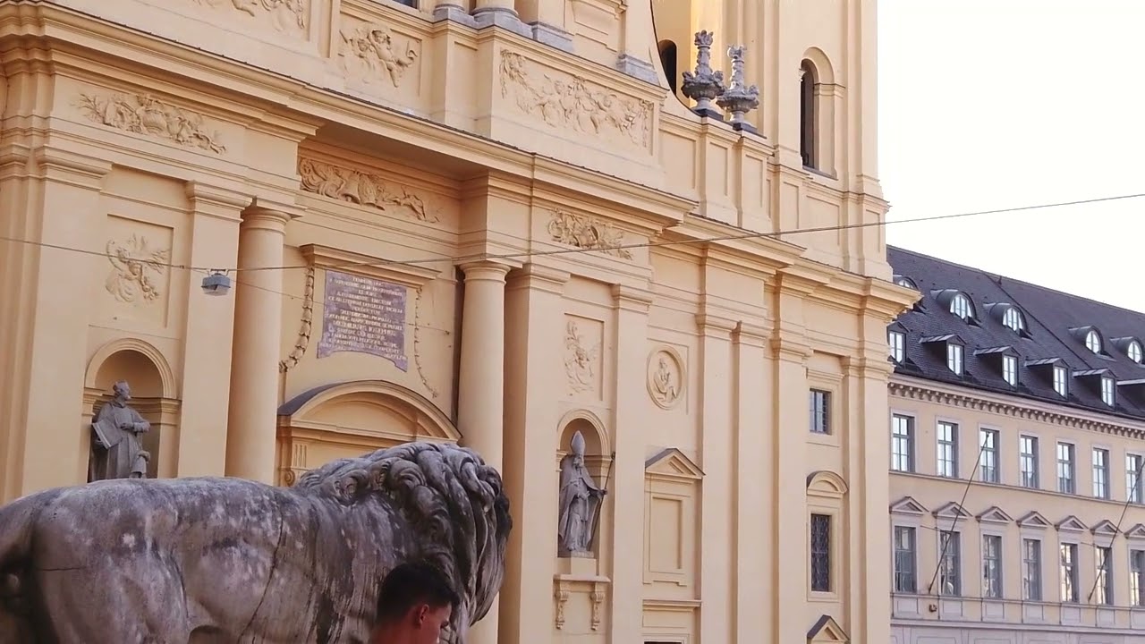 Pew Research Center poll finds more Americans are quitting traditional religion.