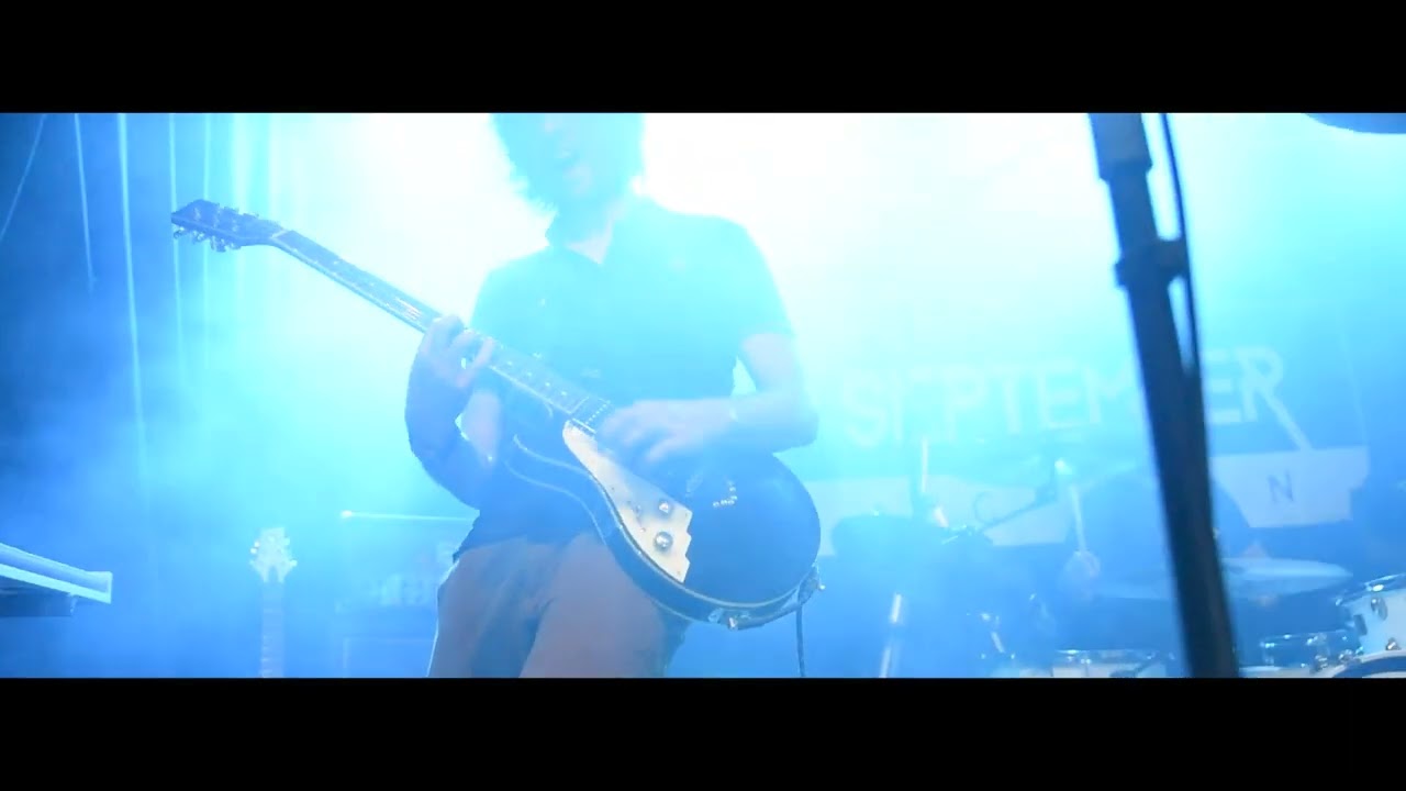 September Again - Pretentious Live @lecridelagoutte