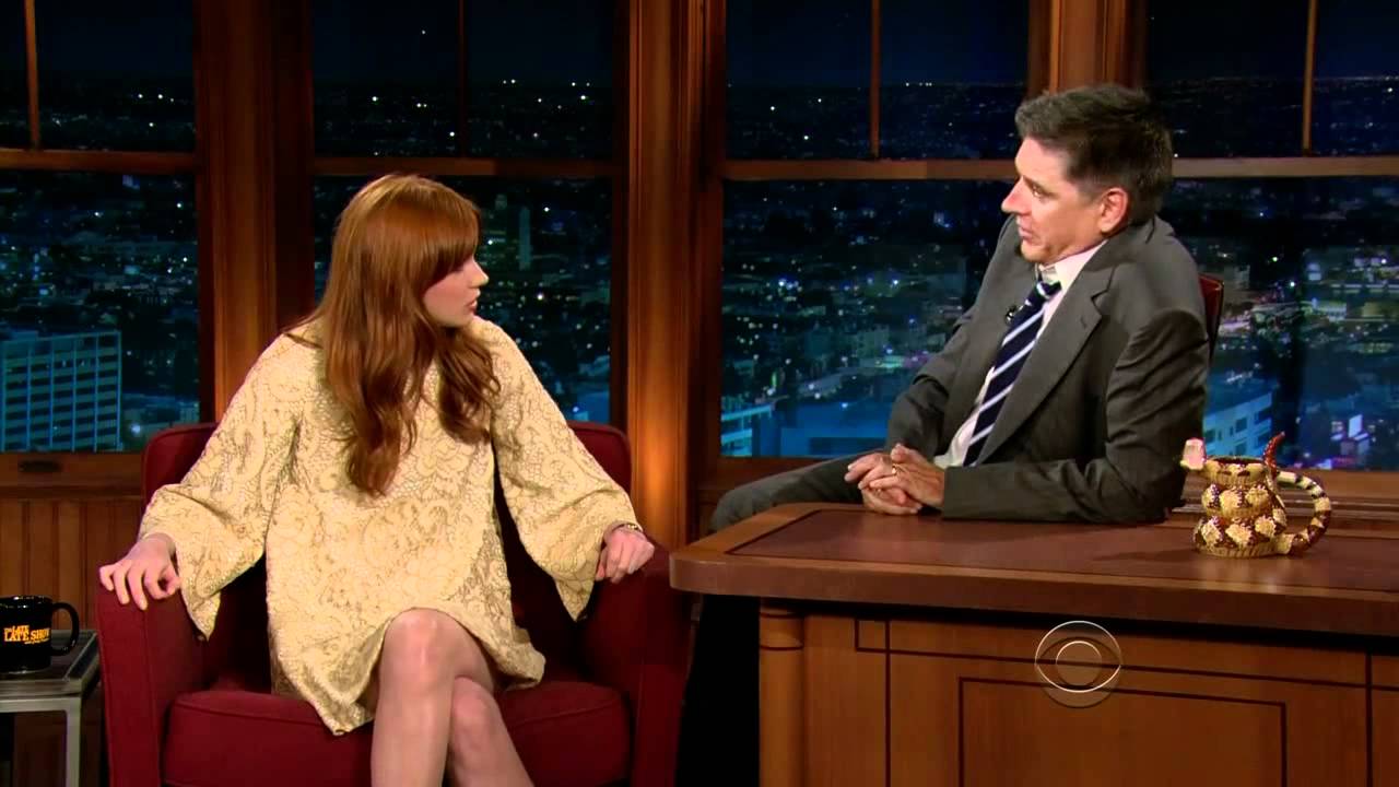 Karen Gillan on Craig Ferguson [HQ] (26.7.11)