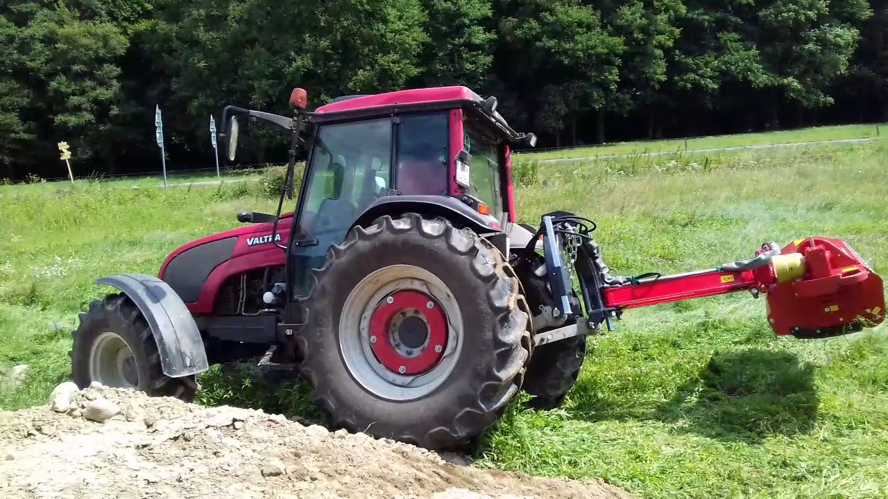 VALTRA A93