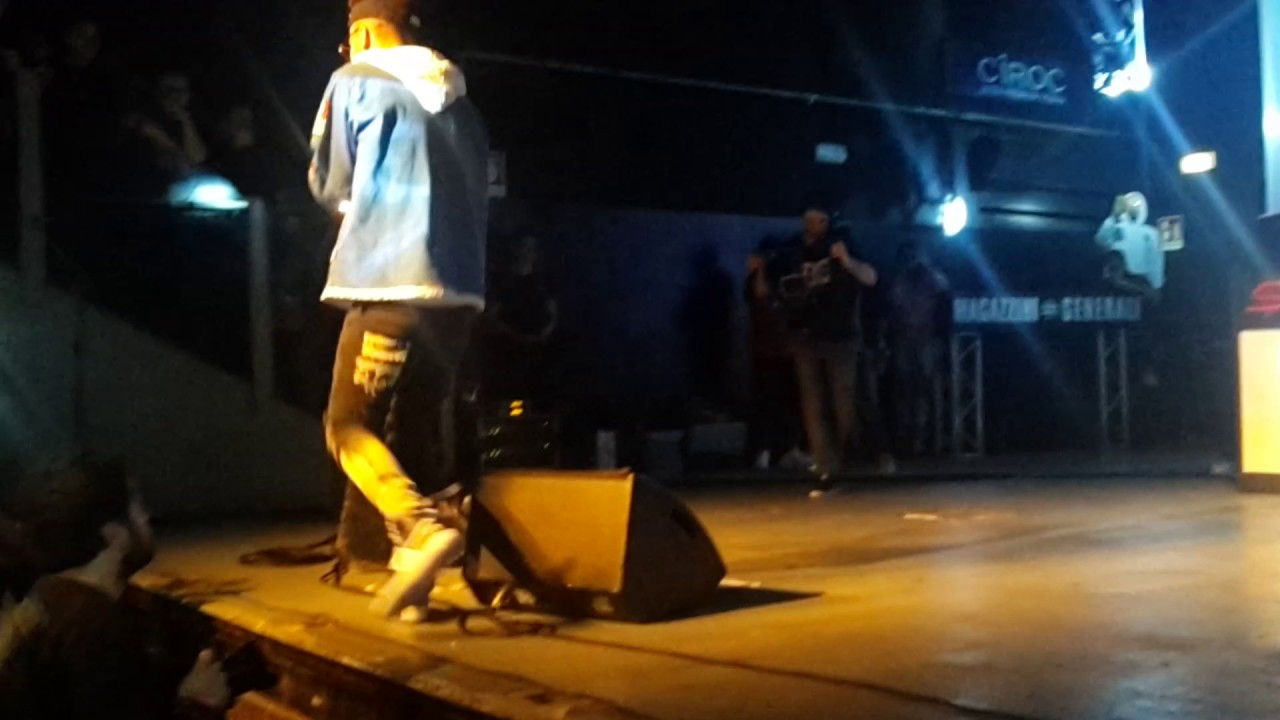 SFERA EBBASTA DEXTER Live magazzini generali