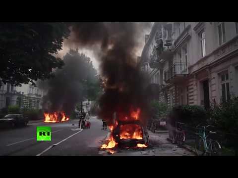Cars set ablaze in Hamburg amid anti-G20 protests