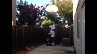 Andrew Ignont Dunking