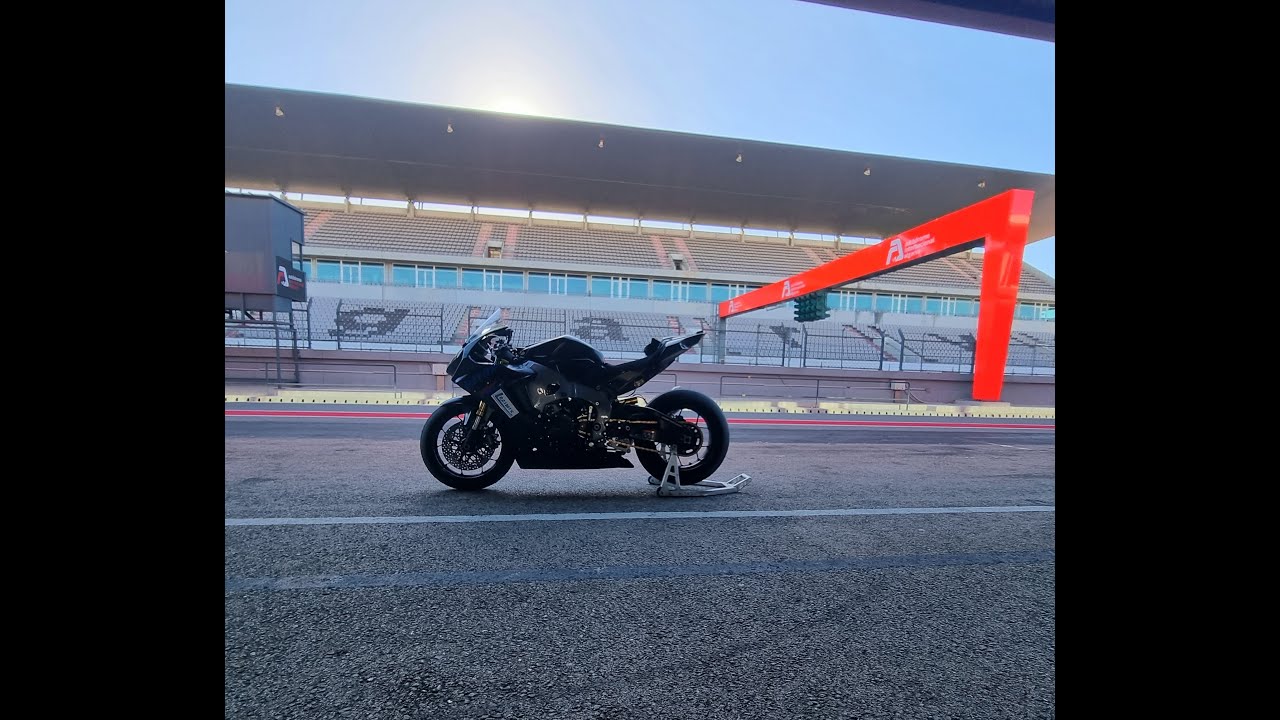 Track day Portimao honda cbr 1000 rr - YouTube