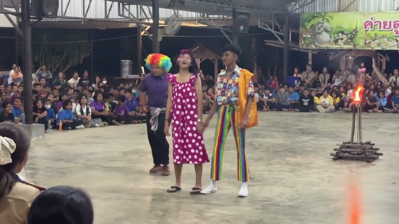 รอบกองไฟ ค่ายลูกเสือขยายโอกาส โรงเรียนวัดพระพุทธบาทเขาลูกช้าง