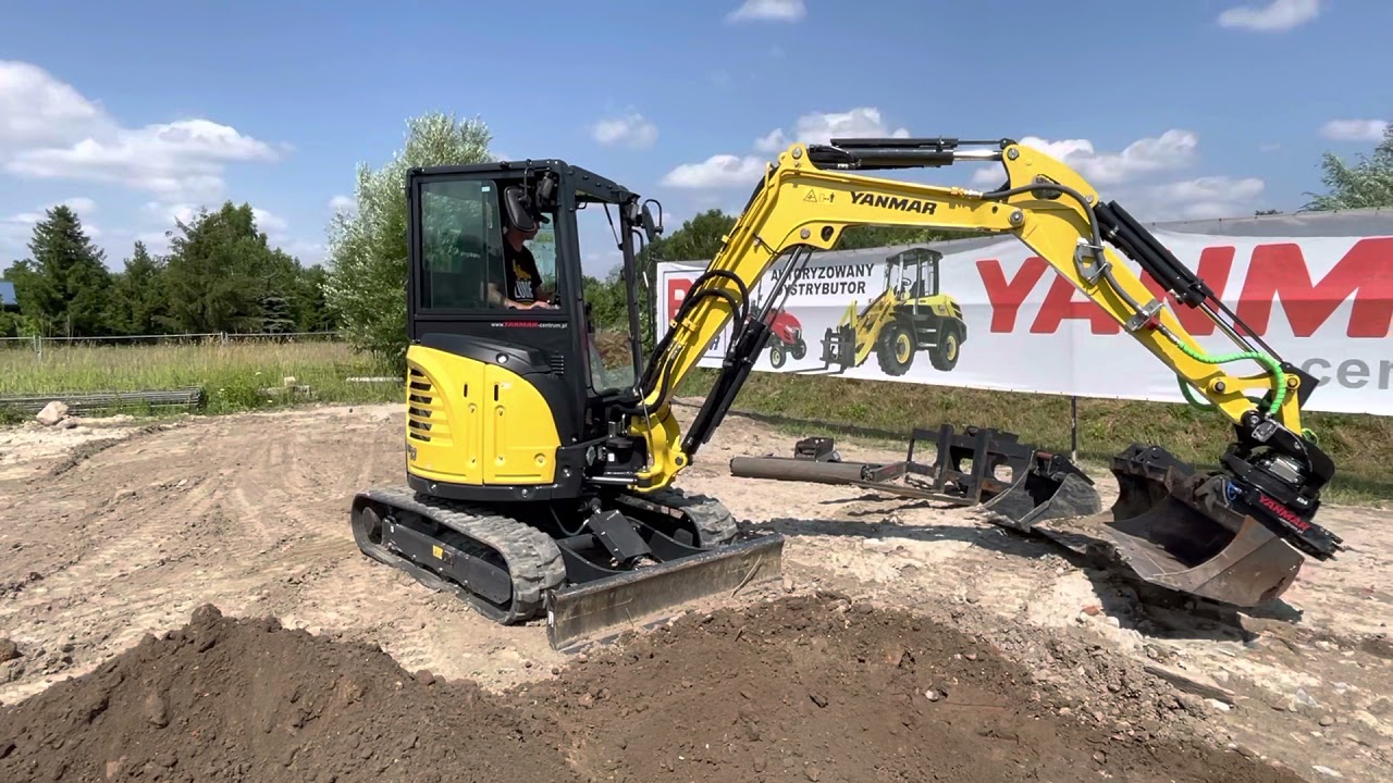 Yanmar Vio33-6 z głowica typu Rototilt x04 Steelwrist