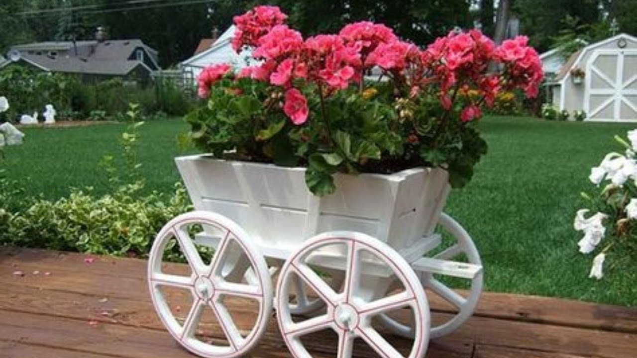 Transform Your Garden with these 70+ Vintage Decorating Ideas | Rustic garden ideas