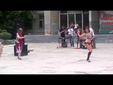 Света хабарова шаффл. Толстяк в брейк данс. Стою танцую видео. Стою танцую видео. Elena cruz-nichipor википедия.