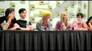The Cast of Glee at Comic Con (Part 1 of 3)