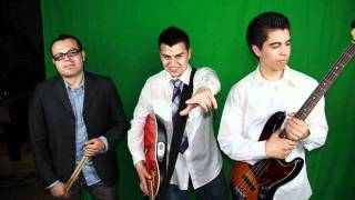 Video thumbnail of "El Vaso Derrama (version pop) - Grupo Mantra"