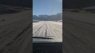 Telluride Colorado snow landing in a Cessna….anyone want to go skiing? #ktex #Telluride