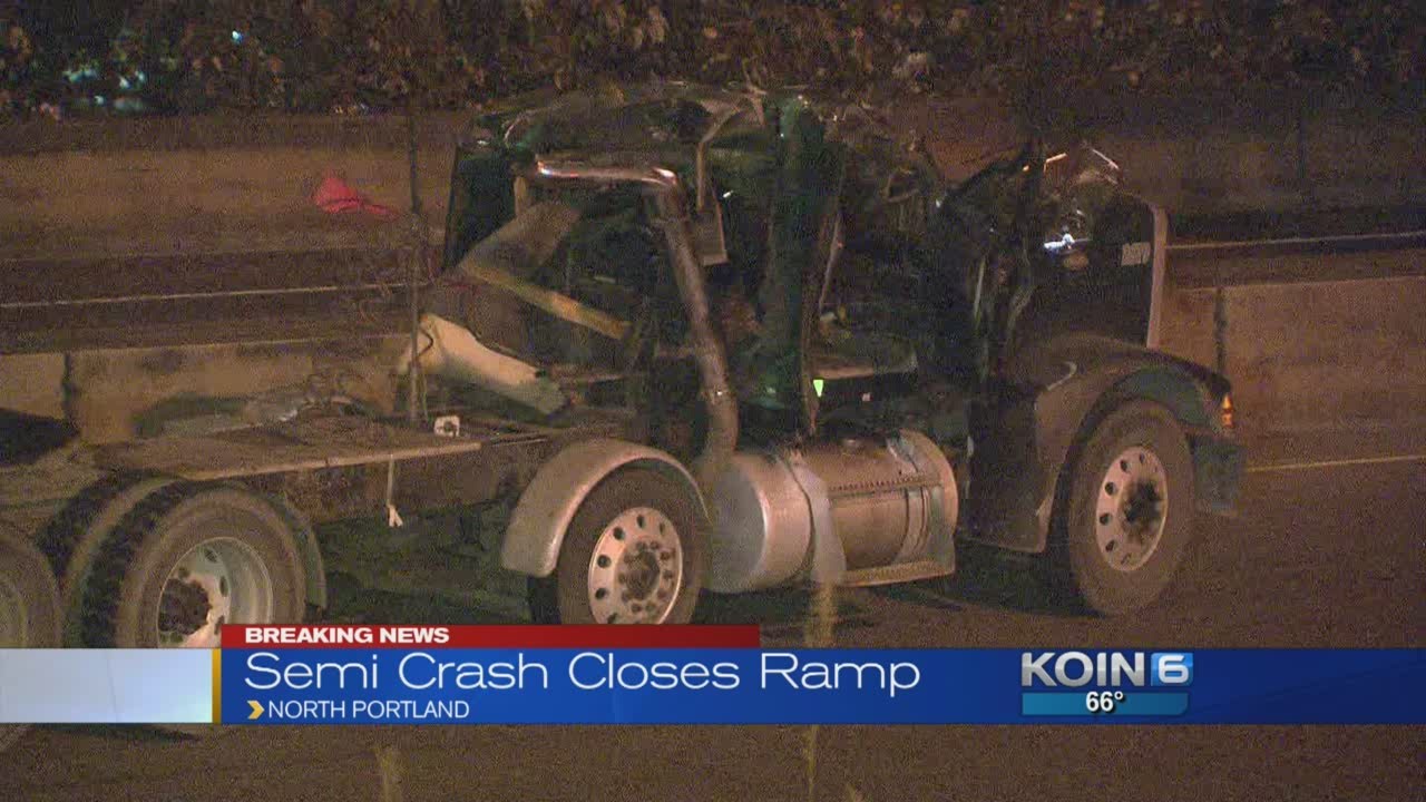 Overturned semi on I-5 causes traffic delays - YouTube