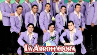 Video thumbnail of "La Arrolladora Banda El Limon- Un Amor En El Olvido"