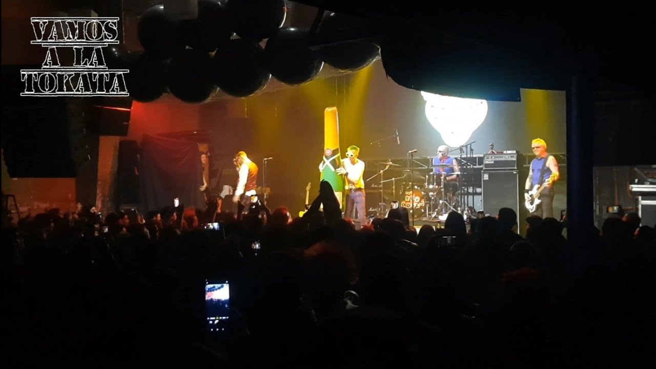 THE TOY DOLLS "Lambrusco Kid" / 080923 Discoteca Blondie Santiago