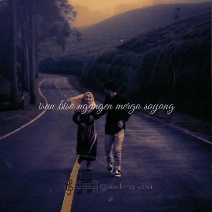 STORY WA (LIRIK LAGU) NGANGEN Cover By CINDI CINTYA DEWI