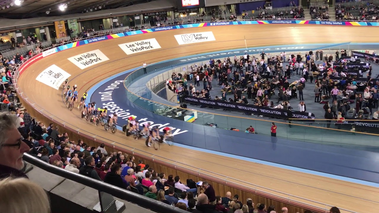 Revolution Cycling Series London November 2017 Future Stars Boys Scratch race