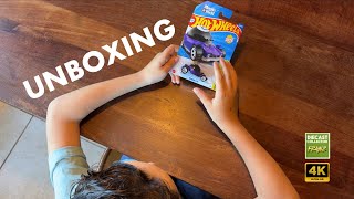 Unboxing the Hot Wheels Decidely Go – Magic 8-Ball Car in 1:64 | Diecast HYW39
