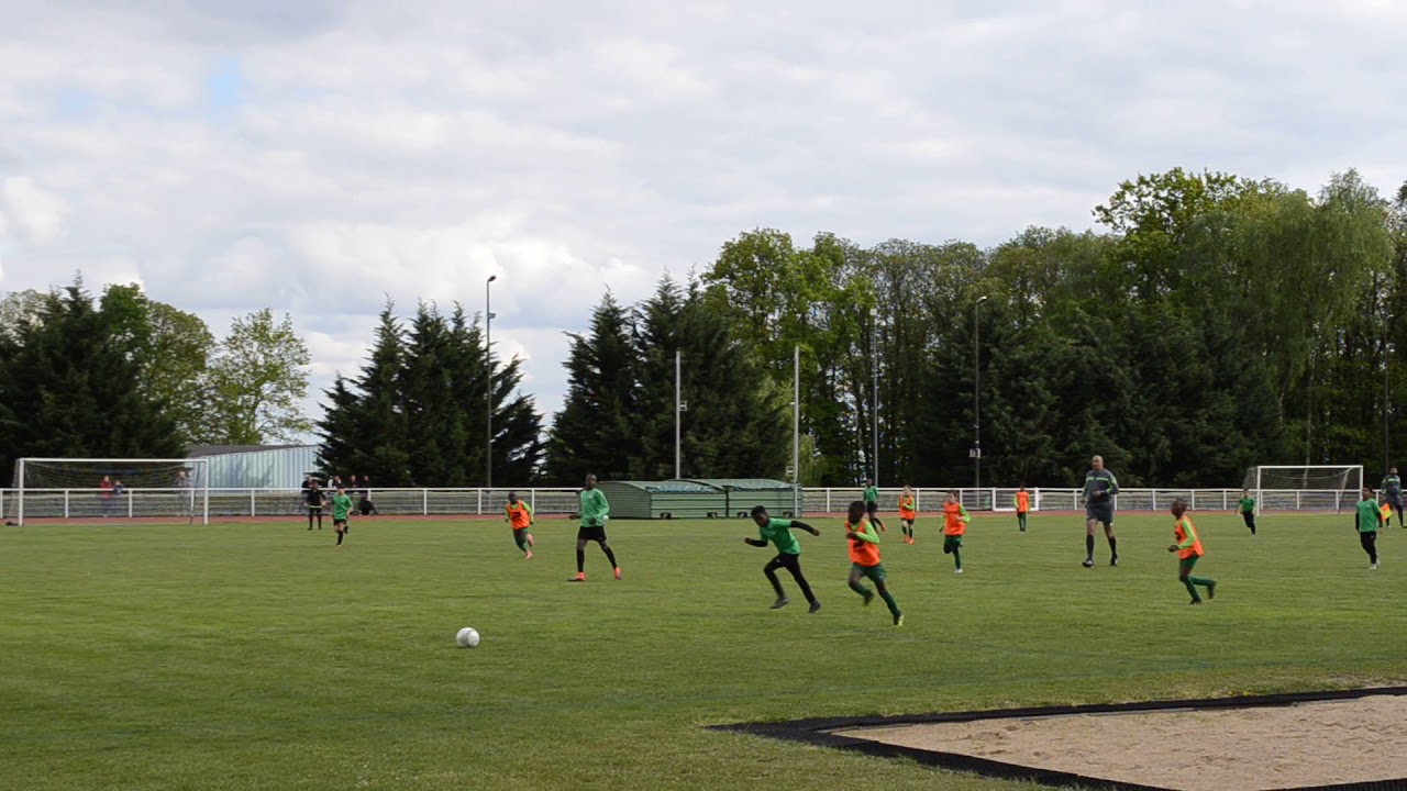 U10 AF EPINAY - BONDY (2-0) - Part 1/2 - Finale Tournoi Cormeille En ...