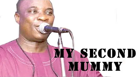 K1 D Ultimate Wasiu Ayinde Celebrate my Second mummy Alh, Abeje Risikat Lasisi on Stage