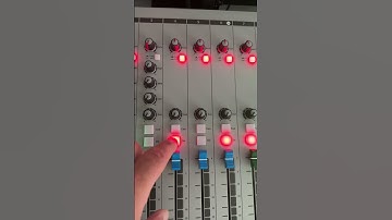 Double Click ON Button on D&R Airlite to play the track or jingle. I want to just click once to play