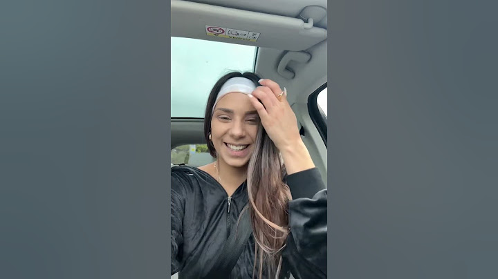 abim araba kullanırken makyaj yapıyorum 🚗💄