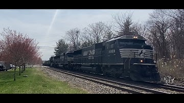 Run8 v3: BNSF QCHISTO w/ AI traffic and Auto dispatch.